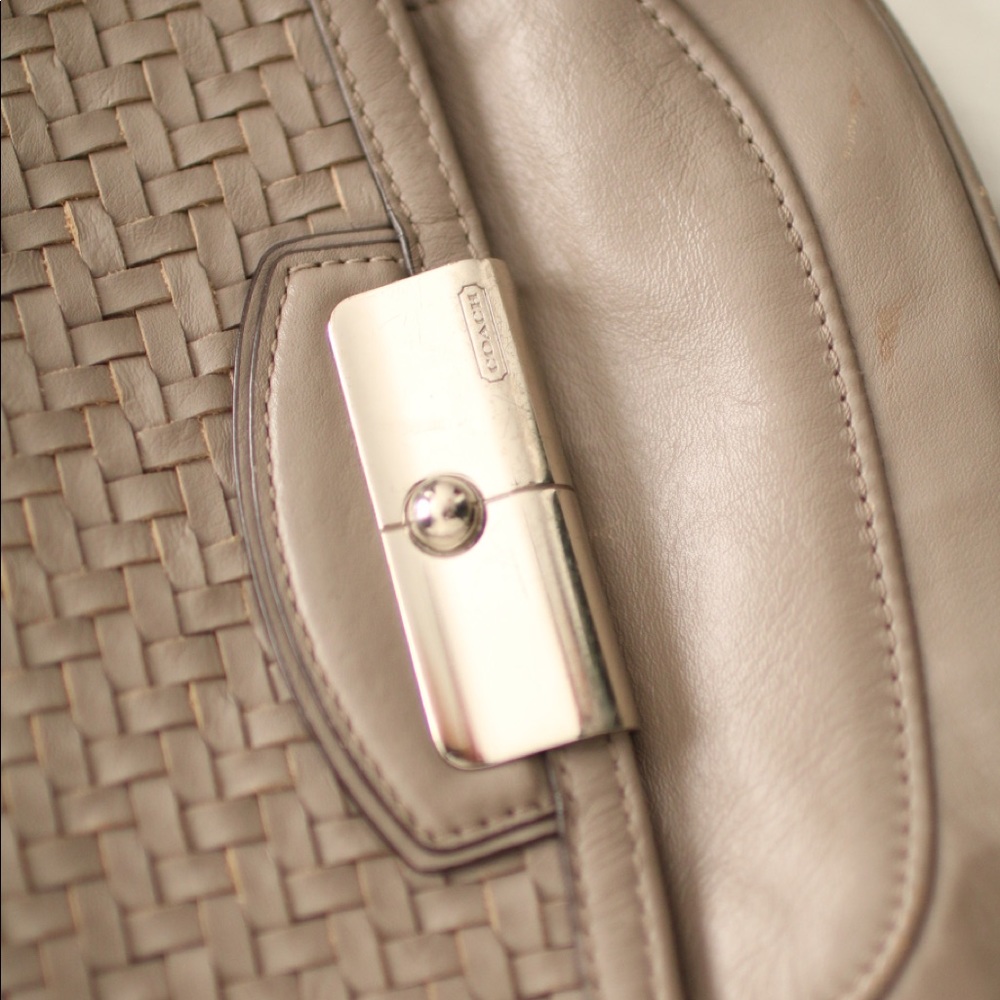 Coach Purse - Picture 4 of 6